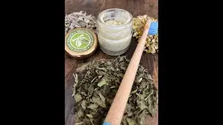 DIY-Zahncreme mit Kokos&ouml;l, Natron und Kr&auml;utern