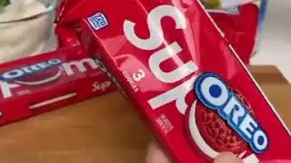 Oreo Supreme VS Oreo biasa