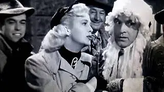 01 Bob Hope & Marilyn Maxwell   Silver Bells