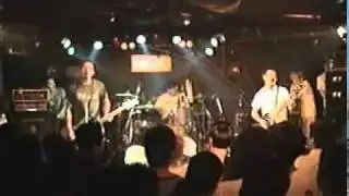 HUSKING BEE - 8.6
