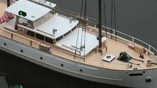 A nicely made Mantua RC model (MA736) of the motor yacht, 