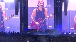 Airbag en River 18 12 2025 Irme lejos  cae el sol