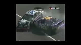 Mark Green and Larry Foyt Crash (2002 Chanellock 250)