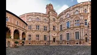 Places to see in ( Toulouse - France ) Hotel d'Assezat