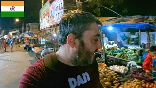 Only Foreigner In This Beautiful Local Neighborhood - Mumbai - India 🇮🇳
