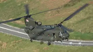 RAF CHINOOK SUPER LOW LEVEL IN MACH LOOP (29/04/25)