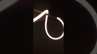 Excelentes luminarias colgantes artesanales con mangueras LED. apenas pueda las replic&oacute; #tips