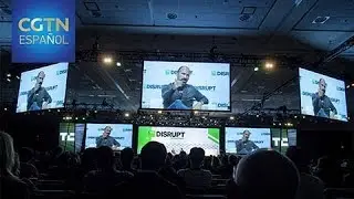 Cientos de empresas tecnol&oacute;gicas muestran sus &uacute;ltimos productos en la conferencia TechCrunch Disrupt