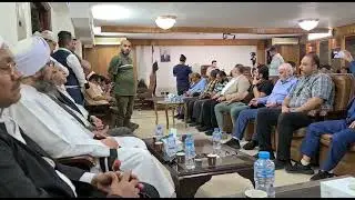 الحبيب علي الجفري يبكي بعد سماع ابيات للحبيب ابوبكر المشهور