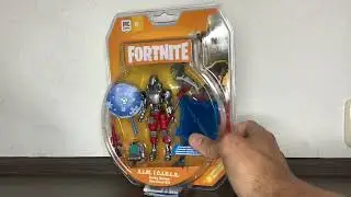 Jazwares Fortnite A.I.M. (3.75 in) Review