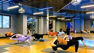 45 Minute Beginners Yoga for Flexibility and Strength