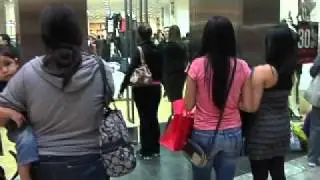 Black Friday Shoppers Flood McAllen's La Plaza Mall