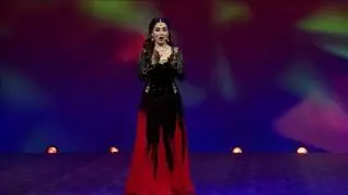Learn how to dance like Madhuri Dixit