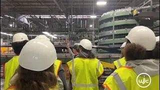День производства и торговли в школах WJCC на местных предприятиях