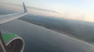 Viva Aerobus Airbus A321 (XA-VBQ) Full Approach and Landing at Puerto Escondido