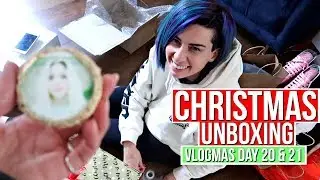 Christmas Unboxing | Vlogmas Day 20 + 21!