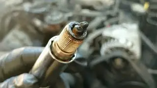 HACIENDO PRUEBA DE POR QUÉ SE LLENAN DE ACEITE LAS BUJÍAS  EN UN MUSTANG 2002