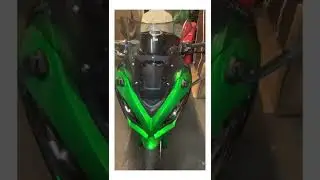 Kawasaki ninja 1000sx best screen mount