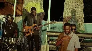 Lincoln Yinza – Njagala Nkwebaze  (Live at THE DEEP WITHIN)