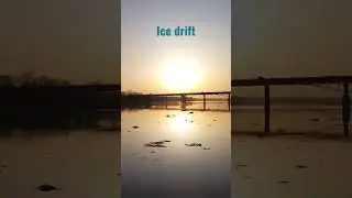 #Ледоход на реке #Белая#Уфа#icedrift#ufa#shorts#viral#river#russia#ice#love