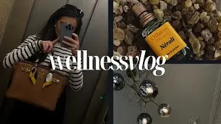 WHAT'S IN MY HERMÈS BAG | Paris luxury shopping vlog, health and wellness, luxury shopping | Pia