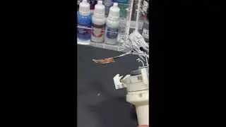 Painting a rusty metal effect #shorts