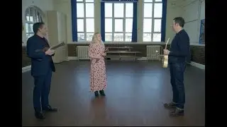 Music Education - Jill Kemp and Andy Eastwood discuss the recorder and ukulele with Matt Allwright