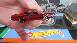 '70 Buick GSX &mdash; обзор и распаковка игрушечной американской маслкар-машинки Hot Wheels &mdash; 1970 Red ...