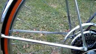 1970 Schwinn Suburban 5-Speed Bike