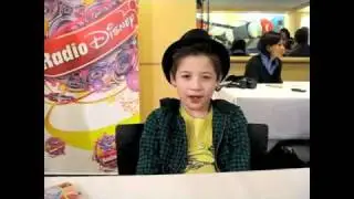 Davis Cleveland on Crazy Fan Encounters!