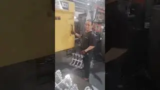 DC238 Factory production. #diecastingmachine