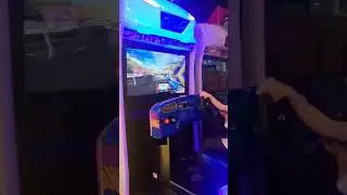 Playing games in the Arcade #foodshorts #shorts #arcadegames #arcade #arcadeplayerstv