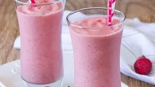 Strawberry Milkshake | Easy Strawberry milkshake in 5 min | Summer Drink | Summer special | #shorts