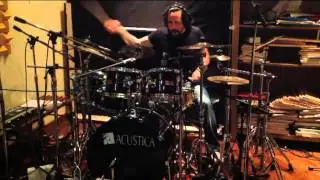 Daniele Giovannoni, Odd Trip, drum groove
