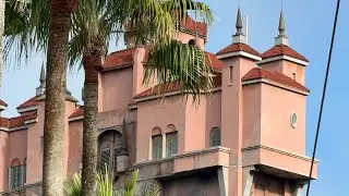 Morning dolls 🤍lets stroll in Hollywood studios 