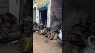 Ahmedabad&rsquo;s Biggest Kabadi Market: Affordable Spare Parts for Every Vehicle! #youtubeshorts #shorts