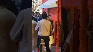 Mukesh Ambani Along With Raj Thackeray And Sharmila Thackeray
