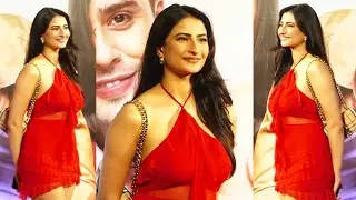 Palak Tiwari Looking Beautiful In Red Outfit At Ishq Vishk Rebound Screening