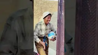Googos TikTok Team zhugri yaw yaw yarantii ciyarahan ma ciyaari jirtey😂😂😂😂😂😂
