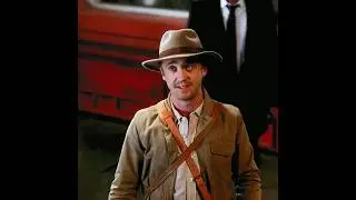 Indiana Jones much? 😂 #theflash #barryallen #julianalbert #shorts