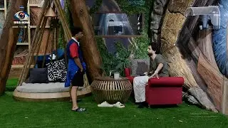 Bigg Boss 19 Live Update: Amaal और Tanya की हुई बहस, Awez ने ली Amaal की side?