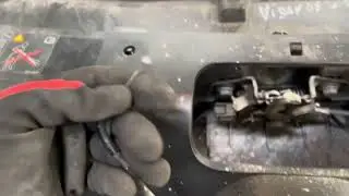 D&eacute;montage montage par choc et phares avant Renault Master 3  4k