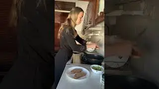 Завтрак #домохозяйка #cooking #kitchen #music #shortvideo #shorts #рекомендации #девушка #subscribe