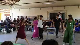 Dança do primeiro C
