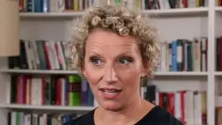 Julia Westlake / TV-Moderatorin, Journalistin, Germanistin, Politologin / H&S Interview: beruflich