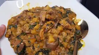 How to prepare the easiest and simplest unripe plantain porridge with smoked fish and cow skin.