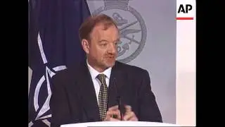 UK: MINISTRY OF DEFENCE KOSOVO CRISIS PRESS BRIEFING