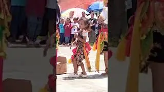 Joget sambil makan ice cream #shorts #shortvideo #jathilan #fyp #viral #trending #85official