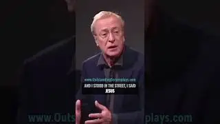 Майкл Кейн встречает Роджера Мура на улице