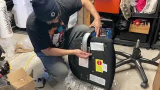 Распаковка и сборка офисного кресла Costco - Сетчатое кресло True Innovations
